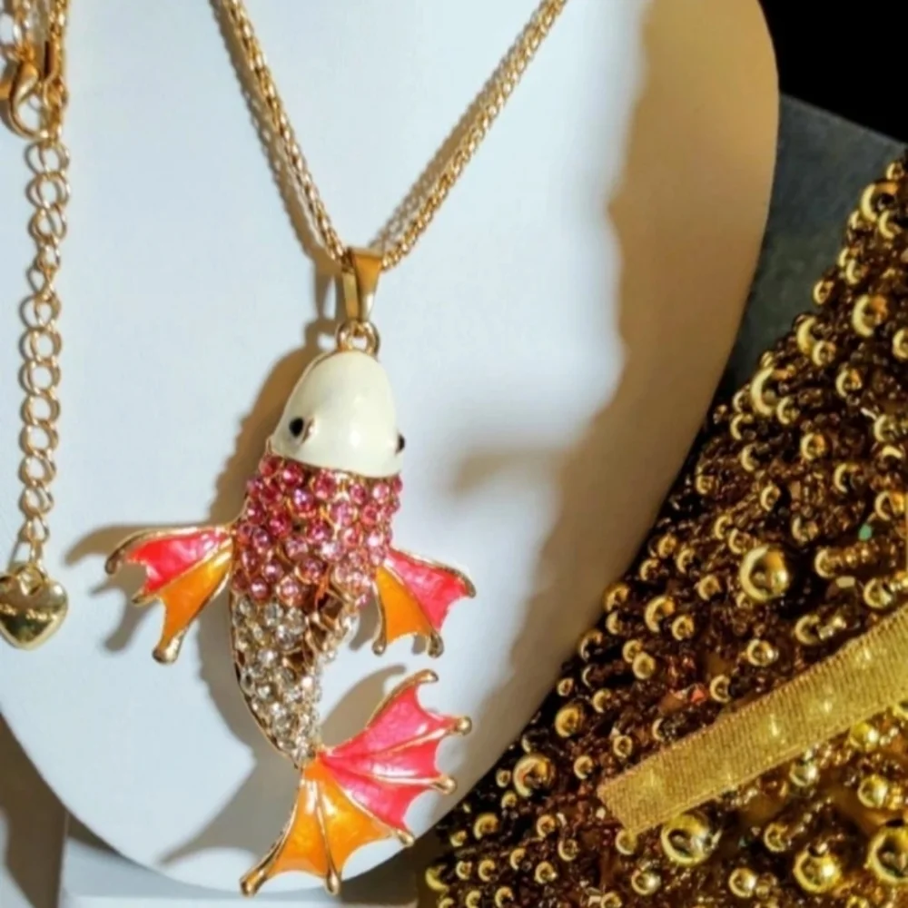 Betsey Johnson Pink & Orange Fish Pendant Necklace
